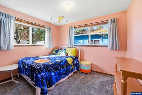 784 Dalke East Street Monmouth OR 97361