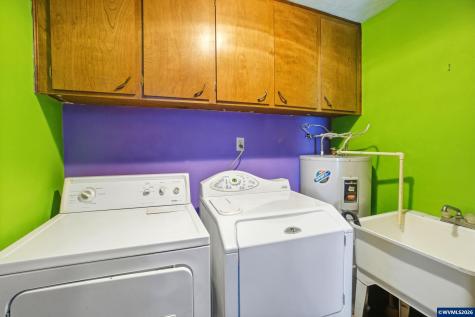 784 Dalke East Street Monmouth OR 97361