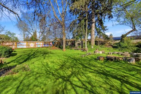 784 Dalke East Street Monmouth OR 97361