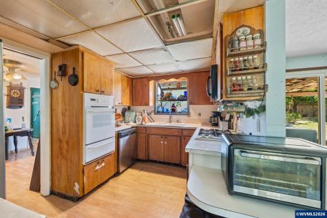 3827 Pine Street SE Albany OR 97322
