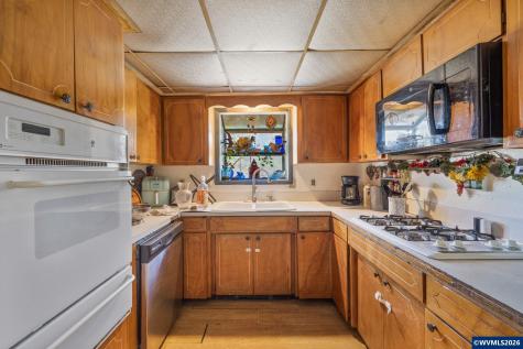 3827 Pine Street SE Albany OR 97322