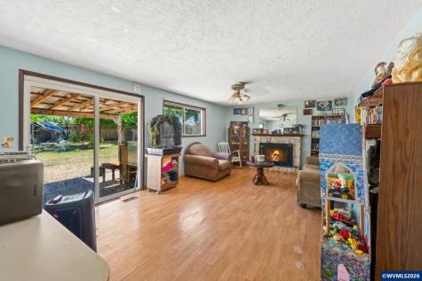 3827 Pine Street SE Albany OR 97322