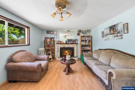 3827 Pine Street SE Albany OR 97322