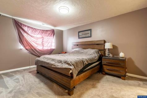 317 W Jadon Drive Lebanon OR 97355