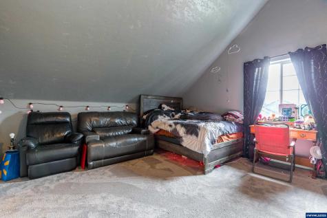 317 W Jadon Drive Lebanon OR 97355