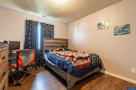 317 W Jadon Drive Lebanon OR 97355