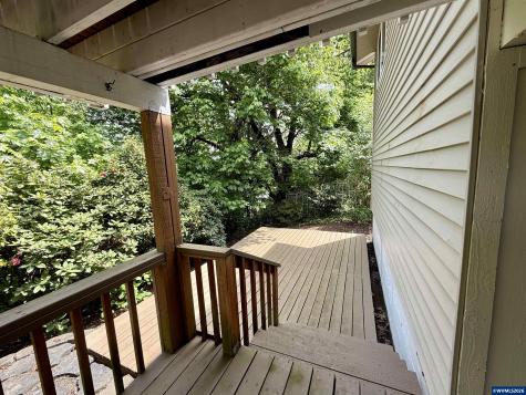 1619 Nut Tree Drive NW Salem OR 97304