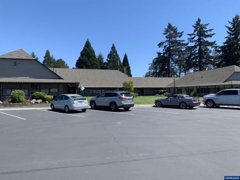 1619 Nut Tree Drive NW Salem OR 97304