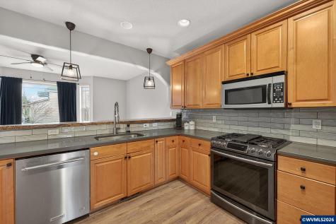 3107 Tannet Avenue NW Salem OR 97304