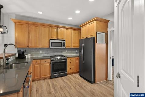 3107 Tannet Avenue NW Salem OR 97304