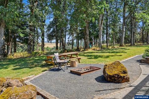 3432 Seminole Road NE Silverton OR 97381