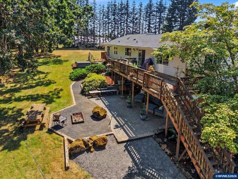 3432 Seminole Road NE Silverton OR 97381