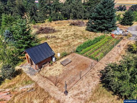 3432 Seminole Road NE Silverton OR 97381
