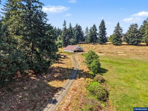 3432 Seminole Road NE Silverton OR 97381