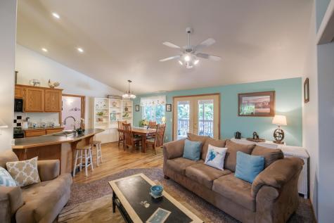 1370 Bentley Street E Monmouth OR 97361
