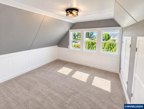 303 W Water Street Stayton OR 97383