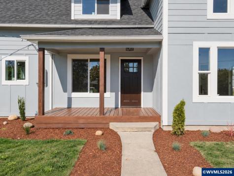303 W Water Street Stayton OR 97383