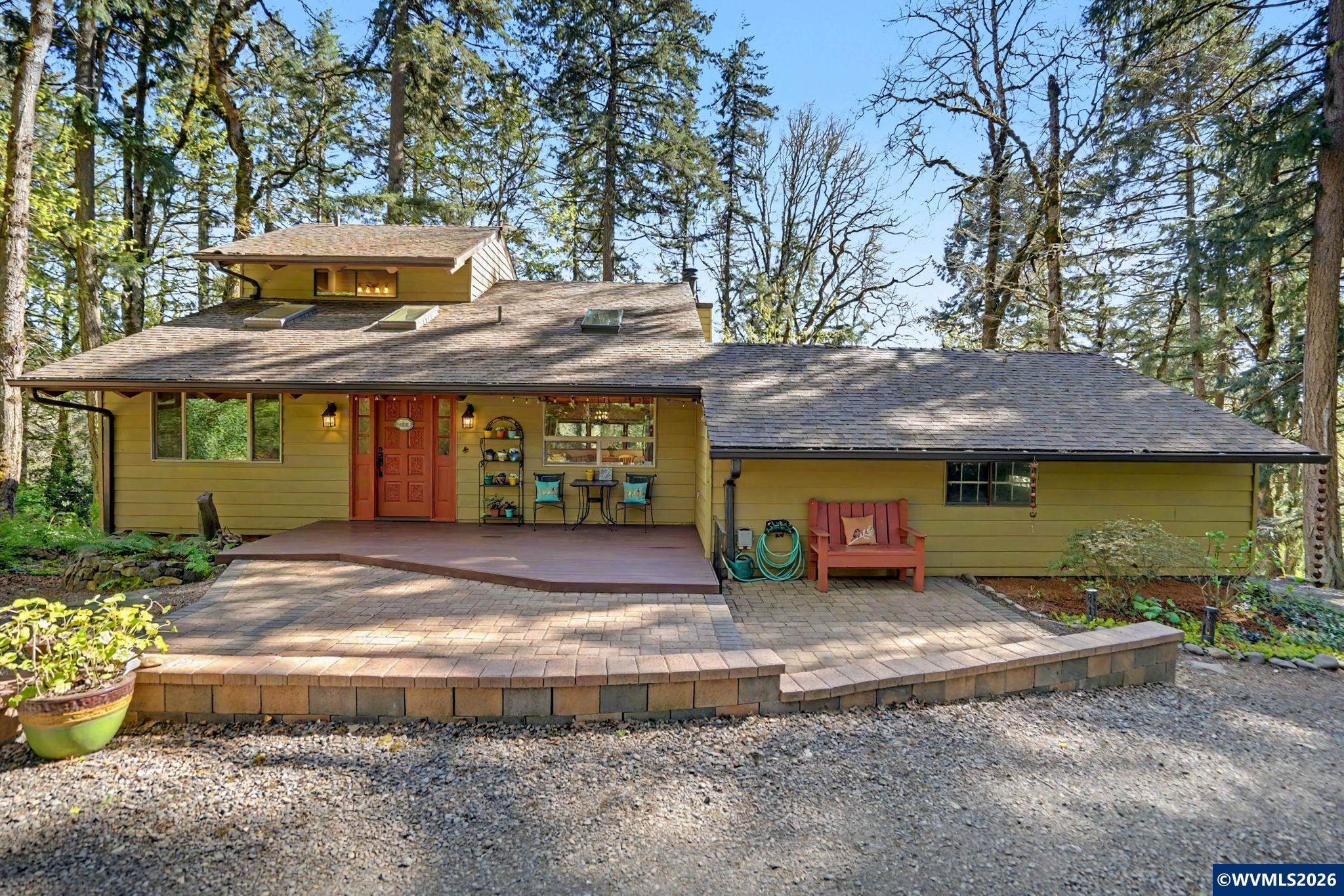 9855 Liberty Road S Salem OR 97306