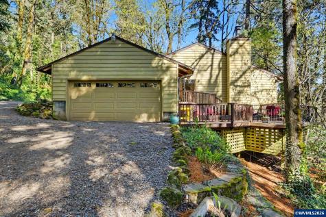 9855 Liberty Road S Salem OR 97306