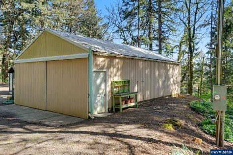 9855 Liberty Road S Salem OR 97306