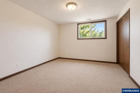 656 NW East Thornton Lake Drive Albany OR 97321