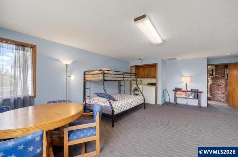 645 SE 4th Street Newport OR 97365
