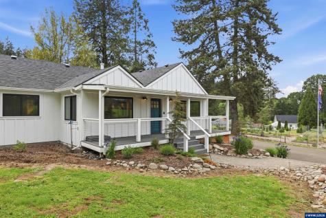 5801 NE Abbey Road Carlton OR 97111