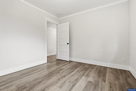 5801 NE Abbey Road Carlton OR 97111
