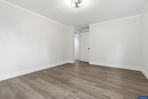 5801 NE Abbey Road Carlton OR 97111