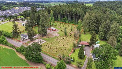 5801 NE Abbey Road Carlton OR 97111
