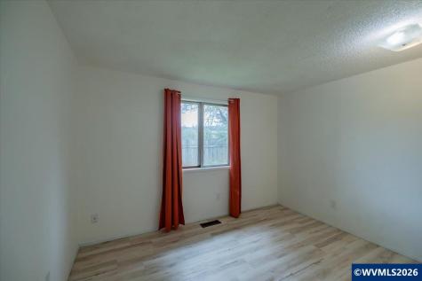 2241 Kalmia Street Sweet Home OR 97386