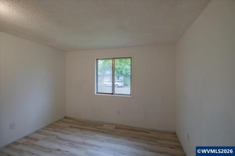 2241 Kalmia Street Sweet Home OR 97386