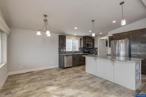 25110 SW Red Prairie Road Sheridan OR 97378-0000