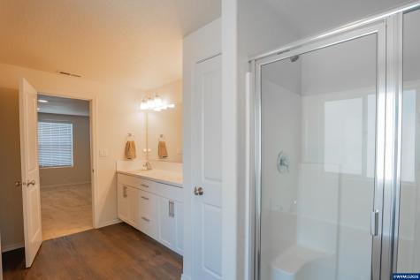 516 Churchill Downs Street SE Albany OR 97322