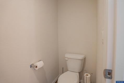 516 Churchill Downs Street SE Albany OR 97322