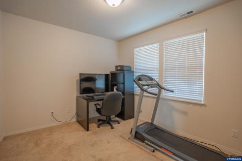 516 Churchill Downs Street SE Albany OR 97322