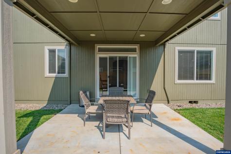 516 Churchill Downs Street SE Albany OR 97322