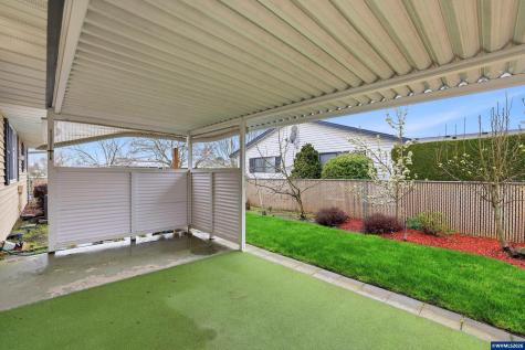 1967 Astor Way Woodburn OR 97071