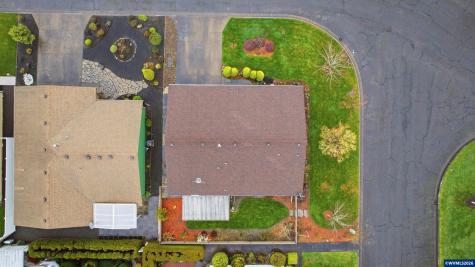 1967 Astor Way Woodburn OR 97071