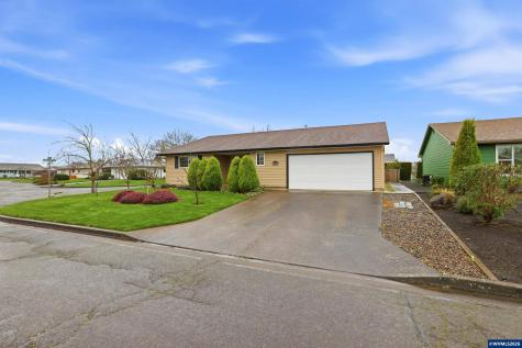 1967 Astor Way Woodburn OR 97071