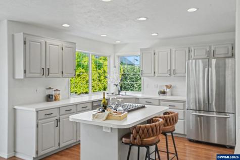 2943 Monterey Court SE Salem OR 97306
