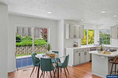 2943 Monterey Court SE Salem OR 97306