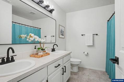2943 Monterey Court SE Salem OR 97306