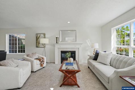 2943 Monterey Court SE Salem OR 97306