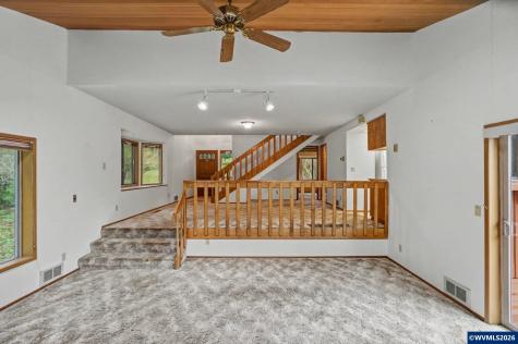 6683 Indian Springs Road NE Scotts Mills OR 97375