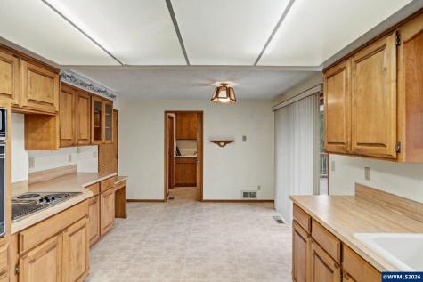 6683 Indian Springs Road NE Scotts Mills OR 97375