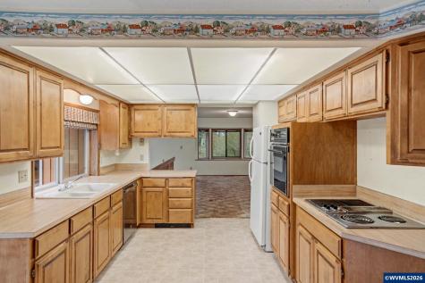 6683 Indian Springs Road NE Scotts Mills OR 97375