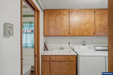 6683 Indian Springs Road NE Scotts Mills OR 97375