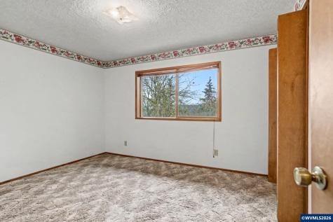 6683 Indian Springs Road NE Scotts Mills OR 97375