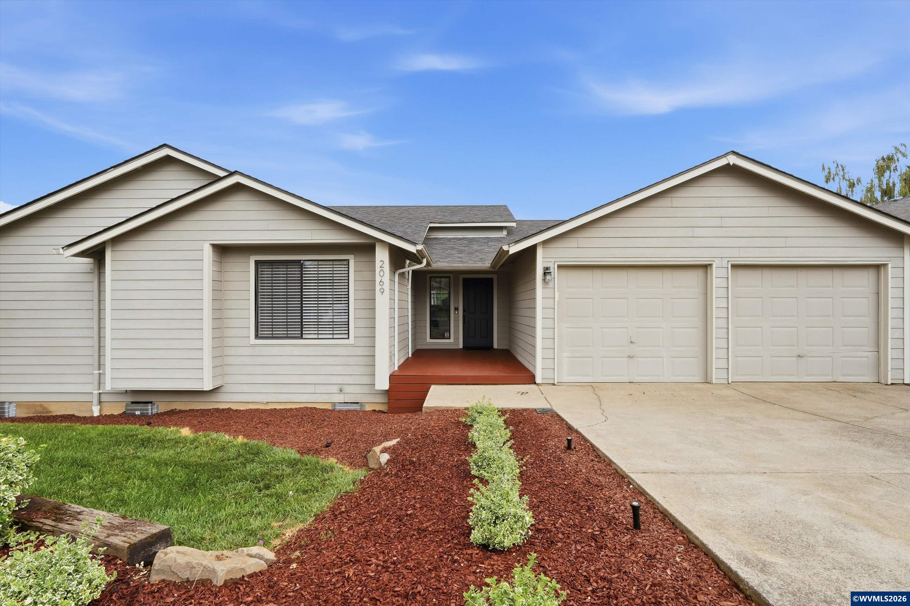 2069 Flag Stone Court N Keizer OR 97303
